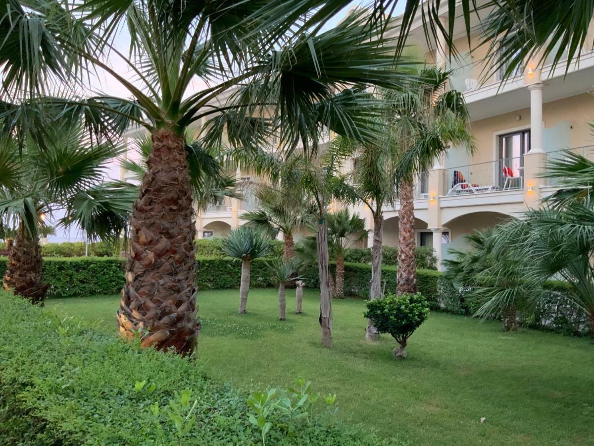 Grand Hotel Balestrieri Torre Melissa Exterior photo