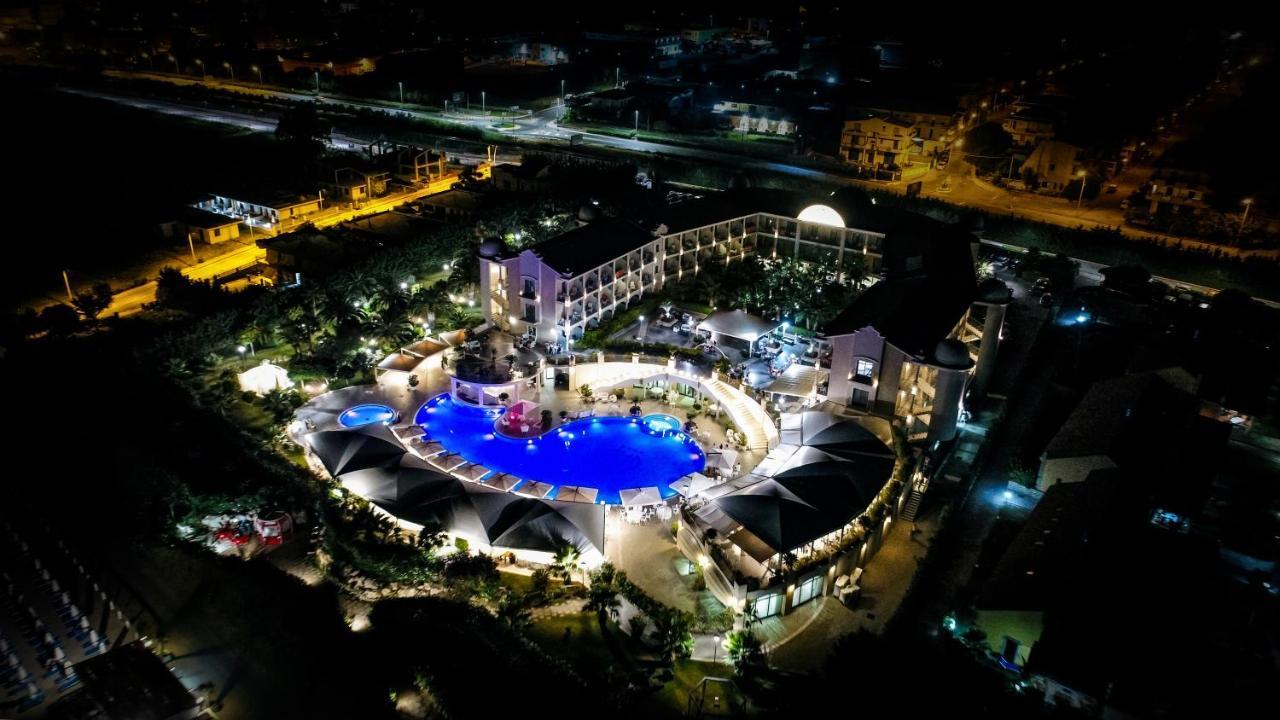 Grand Hotel Balestrieri Torre Melissa Exterior photo
